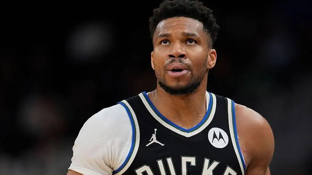 NBA:扬尼斯·阿德托昆博加盟迈阿密热火